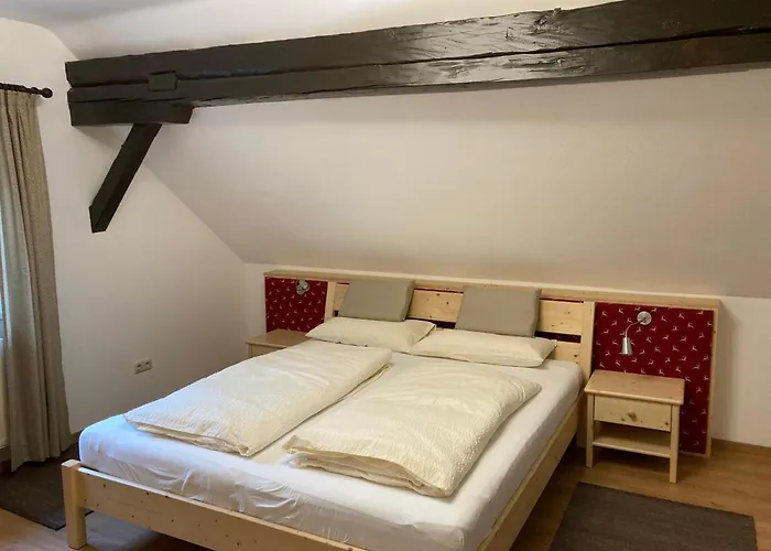 Altes Pfarrhaus * التوسي