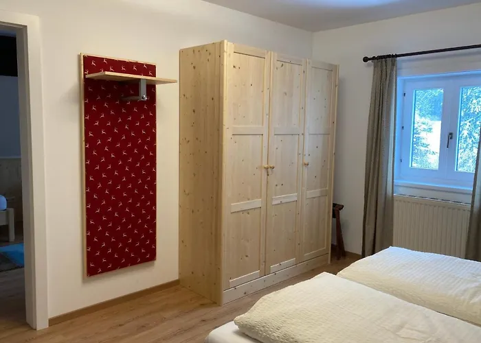 Altes Pfarrhaus * التوسي