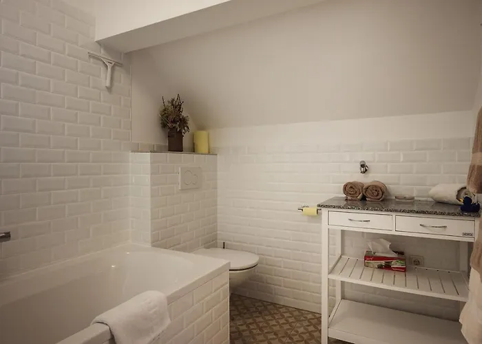 Altes Pfarrhaus 아파트 알타우시